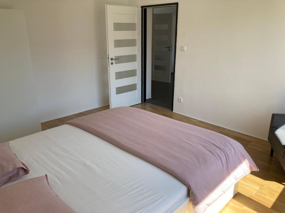 Apartman Maay フロホヴェツ エクステリア 写真